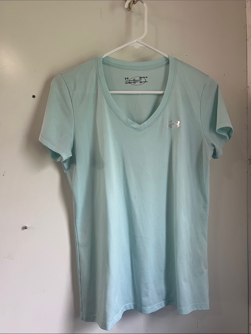Under Armour Women's Mint V-Neck Short Sleeve Performance Tee